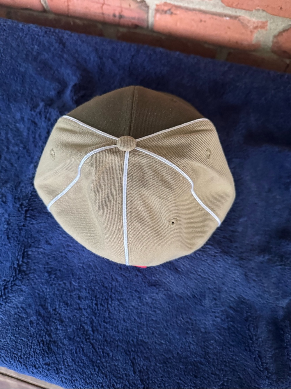 Vintage Cincinnati Reds Hat American Needle 7 1/4 Olive
Green Khaki Tan Mr Red - Picture 8 of 9
